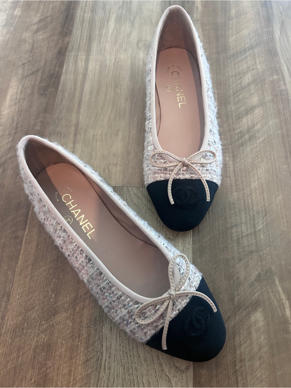 CHANEL Pink Tweed Ballet Flats with Black Cap Toe - US W 7.5